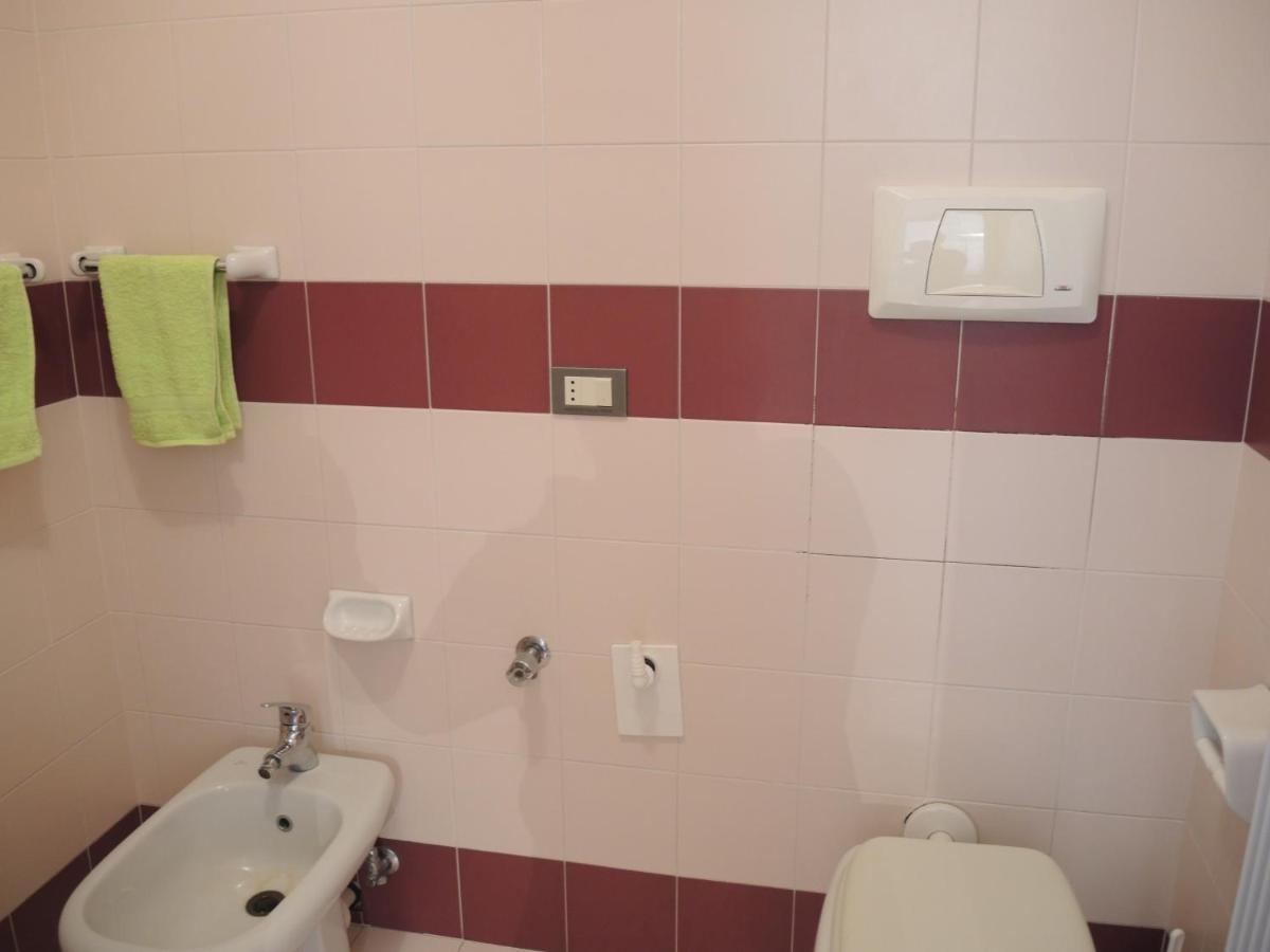 Residence Delle Terme บิบิโอเน ภายนอก รูปภาพ